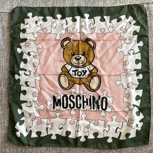 NWOT Moschino 100% Silk Puzzle Teddy Bear Scarf
